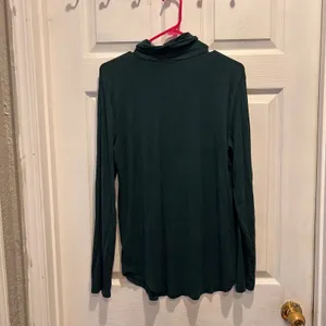 Old Navy Luxe‎ Long Sleeve Turtleneck Top Deep Teal Green Size Large Minimalist thumbnail 4