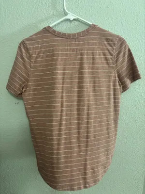 Lululemon Short Sleeve Shirt thumbnail 3