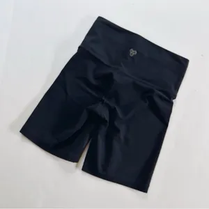 NEW Aritzia TNAction Hi-Rise 7" Short Biker Black thumbnail 7