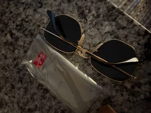 Ray-Ban Sunglasses thumbnail 4