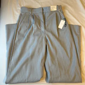 Abercrombie & Fitch Sloane Tailored Pants thumbnail 2