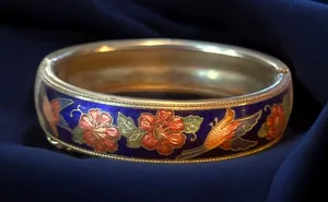 Vintage birds and flowers cloisonné hinged bangle bracelet thumbnail 1