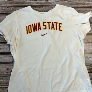 Nike Iowa State University Woman’s T-Shirt Game Day Size 2XL thumbnail 1