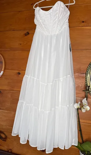 NWT Lulus Special Moment White Strapless Bustier Maxi Dress Engagement Gala Sz L thumbnail 1