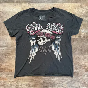 Affliction Women’s Crop Tee Black Pink Skull “Walking on the Wild Side” Medium thumbnail 1