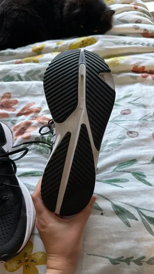Adidas Black Tennis Shoes thumbnail 7