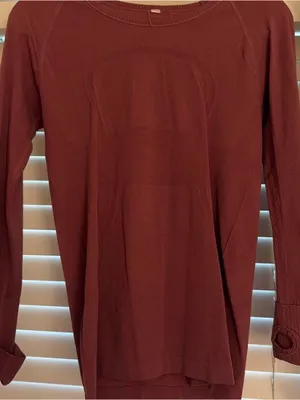 Long-Sleeve Crewneck Top in Dusty Rose thumbnail 2