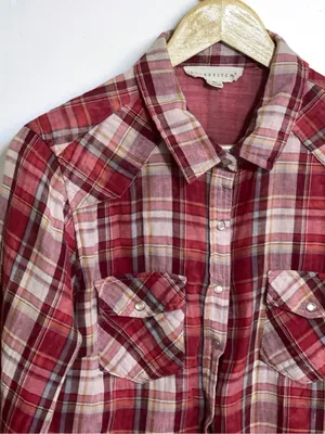 Love Stitch Play The Field Burgundy Plaid Button UP Shirt Size M thumbnail 8