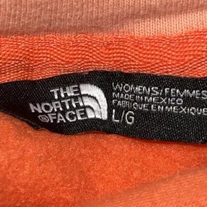 The North Face Hoodie Sweatshirt Womens Large Orange Logo Pullover‎ Athleisure thumbnail 6