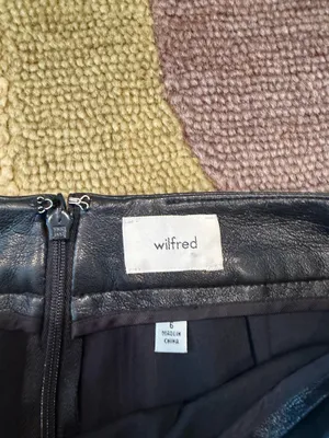 Artizia Wilfred Patio Mini Skirt Vegan Leather Black High Rise Side Slit Size 6 thumbnail 2