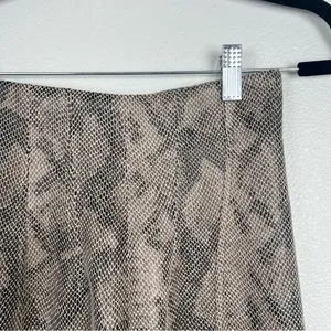 Zara Faux Leather Snake Skin Mini‎ Skirt Sz XS thumbnail 2