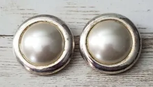 Vintage Premier Clip On Earrings Faux Pearl with Gold Tone Circle thumbnail 1