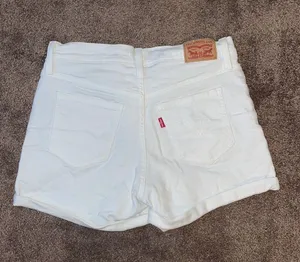 Levi’s White Jean Shorts thumbnail 2