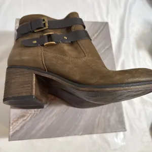 Franco Sarto A-Linden Ankle Boots Womens US 8.5M Brown Leather 2” Heel In Box thumbnail 8