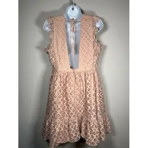 Showpo Peach Eyelet Lace Deep V-Neck Open Back Ruffle Mini Dress Size US 8‎ thumbnail 2