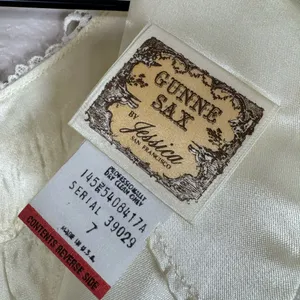 Gunne Sax by Jessica McClintock Vintage 1970’s Ivory Lace Wedding Dress size 7 thumbnail 12