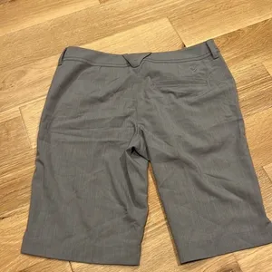 NWT Callaway‎ women’s size 6 new with tags heather gray golf shorts thumbnail 2