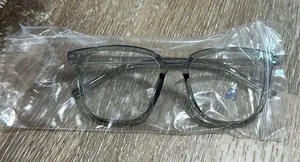 NWT clear frame glasses with no prescription thumbnail 1