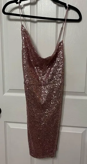 NWT ONE‎ AND ONLY COLLECTIVE lined sequin detail mini dress in blush thumbnail 1