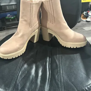 ZBY Women's Tan Ankle Boots SIZE 8.5 thumbnail 7