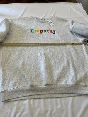 The Mayfair Group Light Gray Crewneck Sweatshirt - XXL thumbnail 7