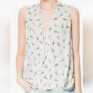 Zara Trafaluc Womens XS White Colorful Giraffe Print Sleeveless‎ Wrap Blouse Top thumbnail 4