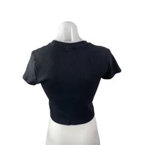 Aritzia TNA Women's Black Ribbed Knit Short Sleeve Crop T Shirt Tee Top Size L thumbnail 4