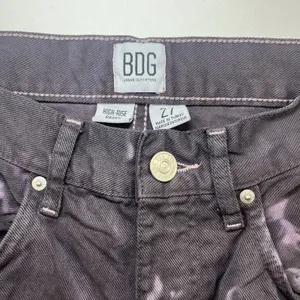 BDG Urban Outfitters Women’s Jeans High Rise Baggy Black Color Fade Size 27 thumbnail 3