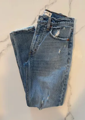 Abercrombie and fitch jeans thumbnail 1