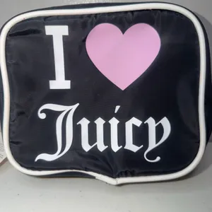 Juicy Couture Make Up Back I love Juicy Square Black Zipper Cosmetic Bag NWT thumbnail 1