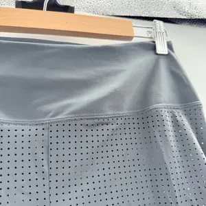 Kinona‎ Active Shorts Women’s Size Small Gray High Rise Compression Mesh Stretch thumbnail 7