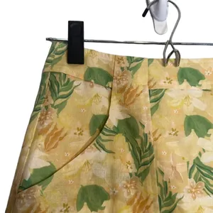 ASTR The Label Women’s Yellow Multicolor Floral Leaf Print Mini Skirt Size Small thumbnail 3