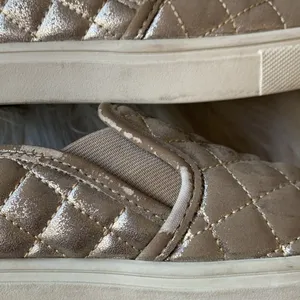 Steve Madden Women's Ecentrcq Shimmer Sneaker Size 7B thumbnail 5