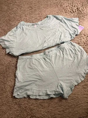 Stars Above Light Blue Aqua Short Sleeve Top & Lounge Pajama Shorts Set- size XL thumbnail 2