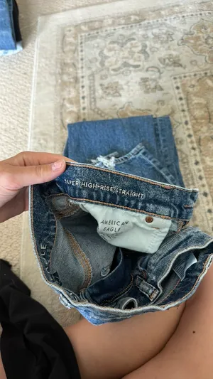 American Eagle Super High-Rise Straight Jeans thumbnail 5