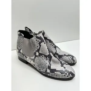 Munro Boots Cate Chelsea Women’s Size‎ 8.5 Snake Print Side Zip Water Resistant thumbnail 3