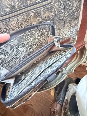 Sakroots Bag and wallet thumbnail 4