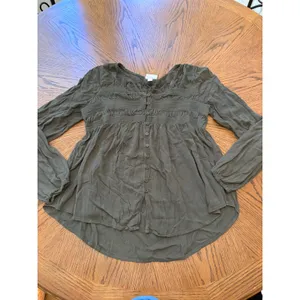 Knox Rose Women Olive Green Smocked Button Front Long Sleeve Blouse Medium thumbnail 2