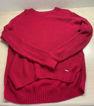 Sweater thumbnail 1