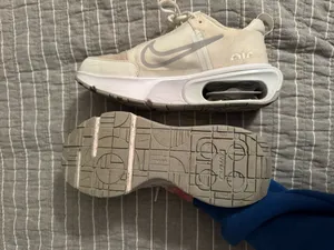 Nike Air Max INTRLK Women’s Shoes thumbnail 3