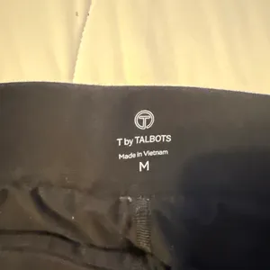 Talbots Mini Black Skirt with built-in shorts and pockets thumbnail 3