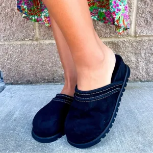 Free People Milo Everyday Mules in Black NIB NEW Suede Leather Chunky Size 7 thumbnail 6