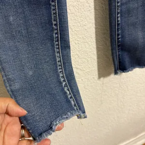 American Eagle Next Level Stretch Hi-Rise Jegging Jeans Size 8 Short Distressed thumbnail 4