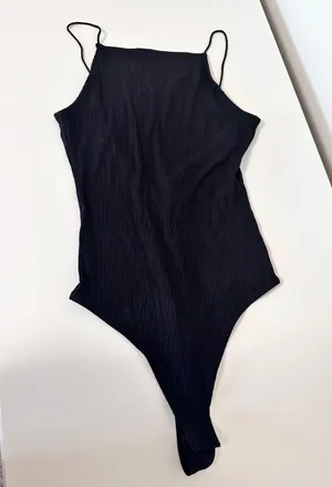 H&M Bodysuit thumbnail 1