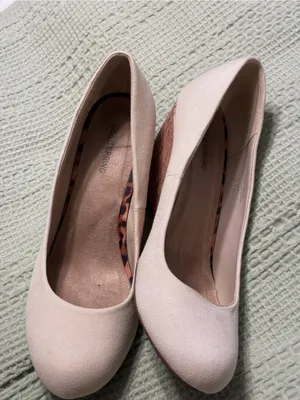 Women’s Wedge Pumps thumbnail 11