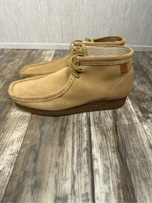 Clarks Women's Suede Ankle Boot in Light Beige Size 7.5 thumbnail 14