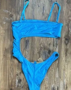 SKIMS Strapless One Piece Swimsuit thumbnail 6