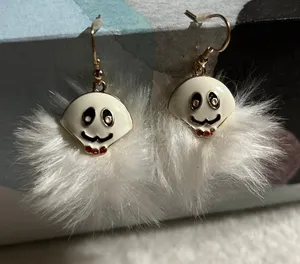 Ghost Puff Pom Earrings Halloween White thumbnail 1