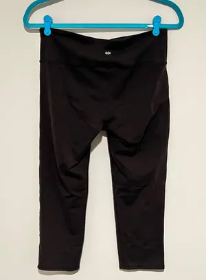 Black Cropped Workout Leggings Sporty Pants thumbnail 3