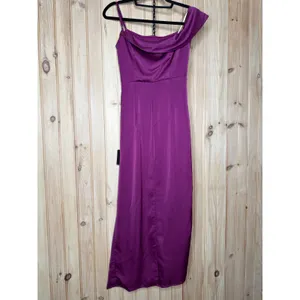 NWT Lulus Showing Off a Little Magenta Asymmetrical Tulip Midi Dress Holiday XS thumbnail 6
